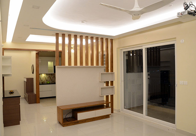 Kami melayani pembuatan penyekat ruangan maupun sekat ruangan minimalis 2 pintu.